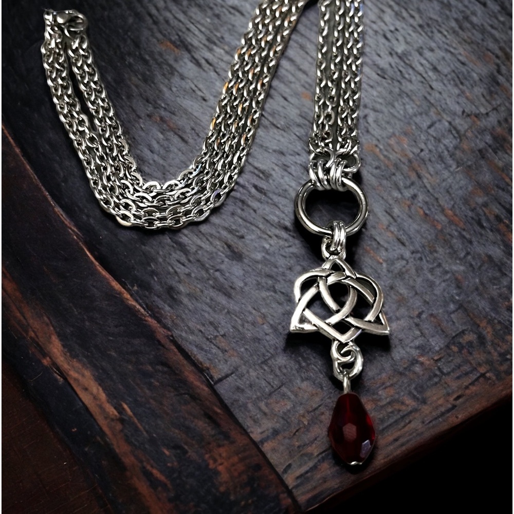 Double chain necklace celtic heart knot & dangly red crystal goth boho silver - Picture 6 of 11
